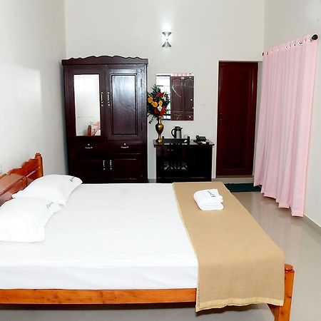 Greenfield Inn Thiruvananthapuram Room photo