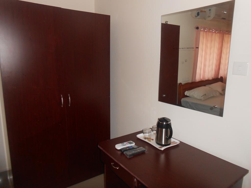 Greenfield Inn Thiruvananthapuram Room photo